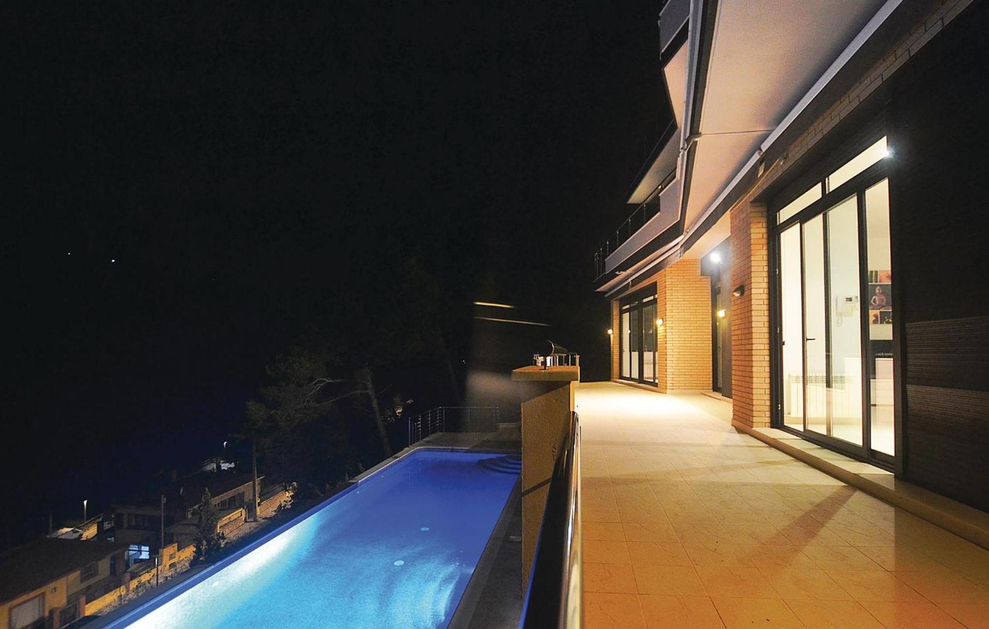 Nice Home In Santa Susanna With House Sea View Kültér fotó
