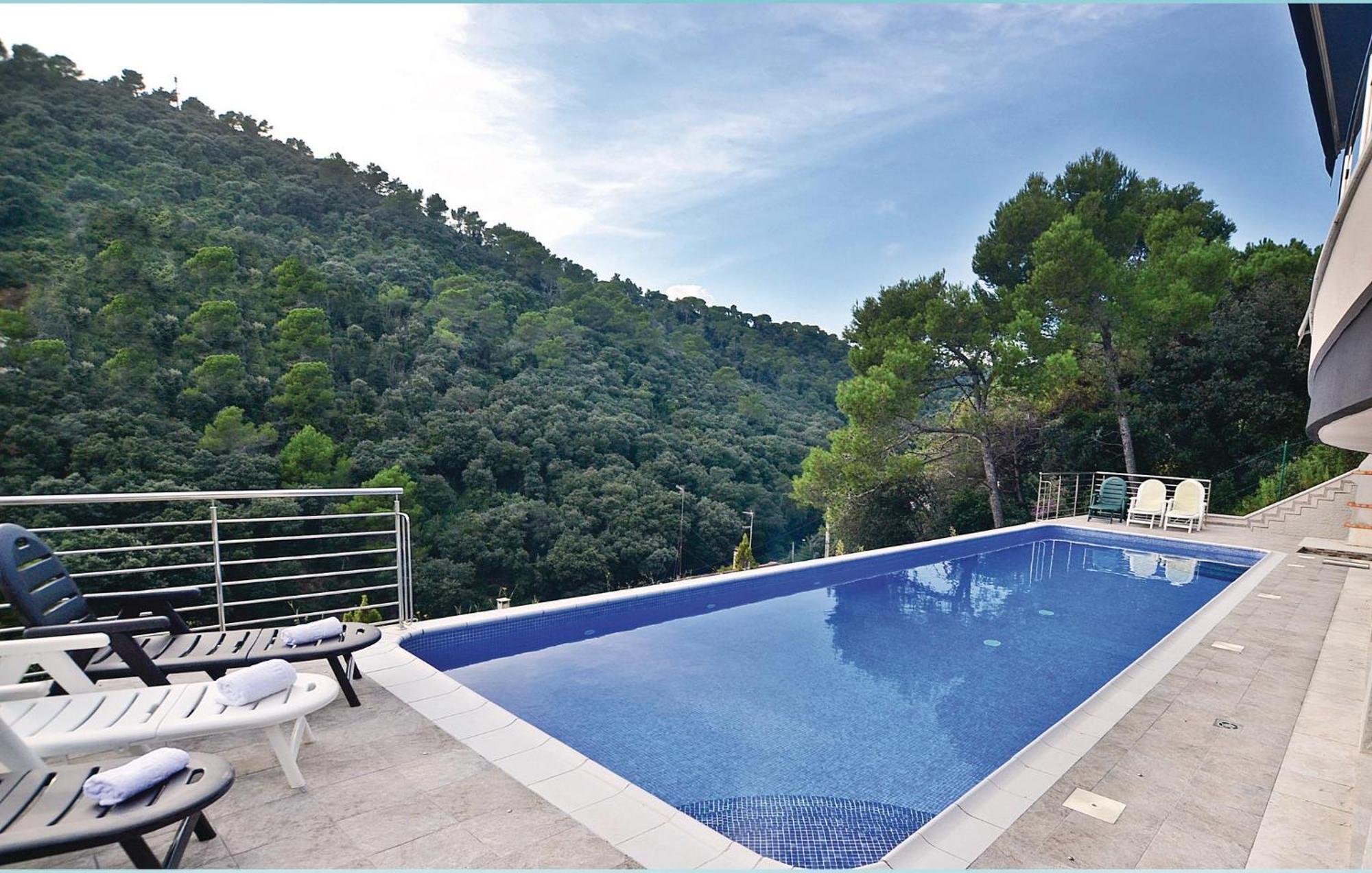 Nice Home In Santa Susanna With House Sea View Kültér fotó